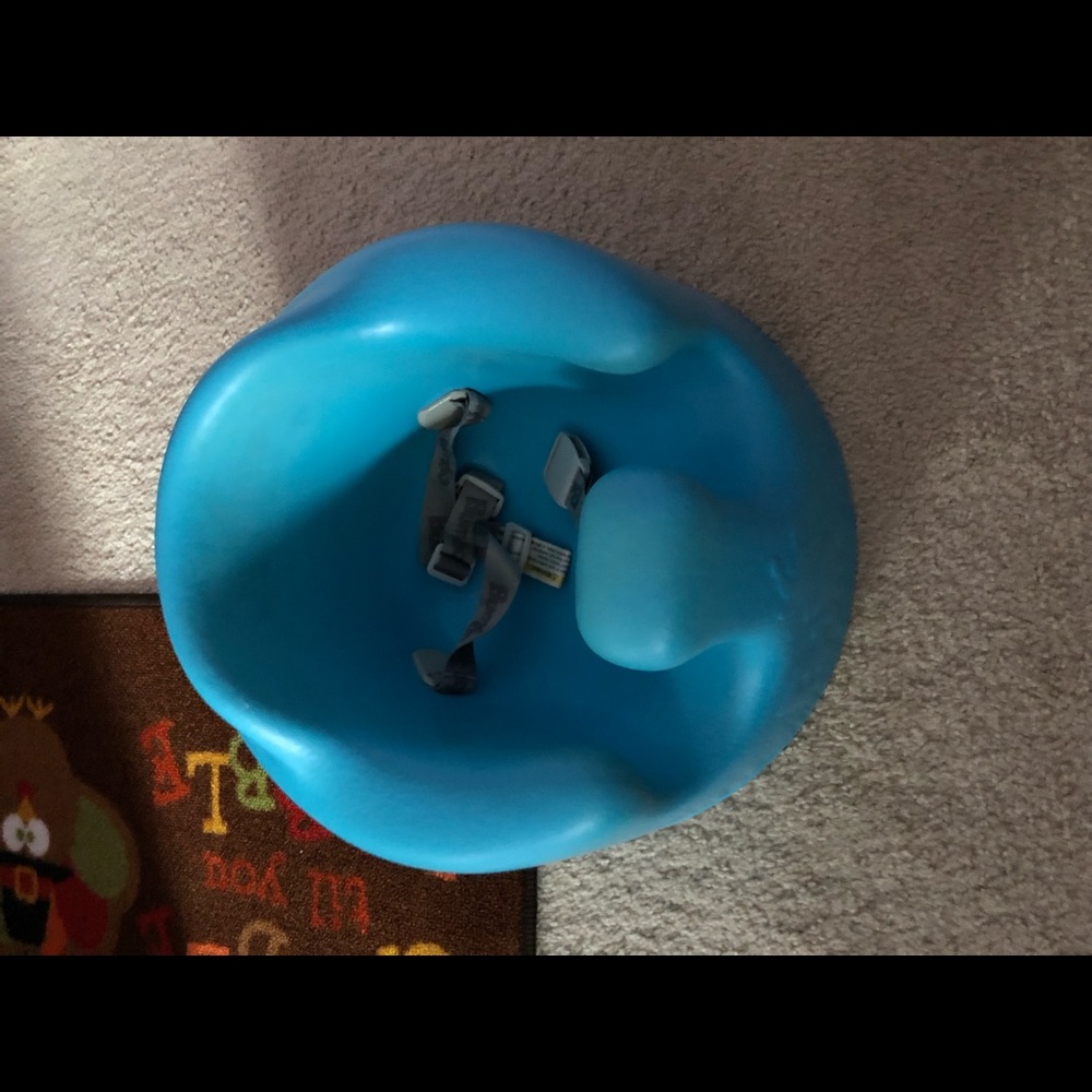Bumbo seat